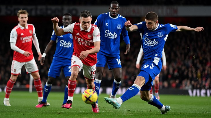 Arsenal napravio još jedan korak prema naslovu prvaka, slavio i Liverpool