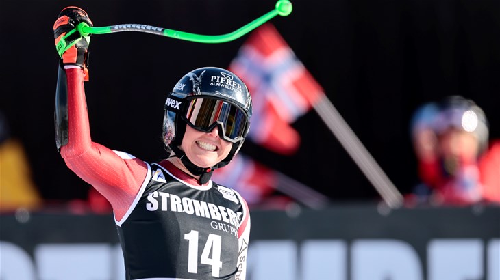 Hütter pobjedom do Malog kristalnog globusa u spustu