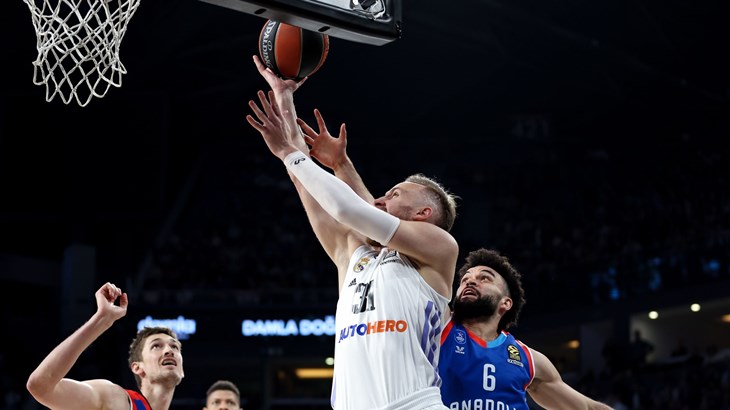 Hezonjin Real Madrid minimalno poražen kod Anadolu Efesa