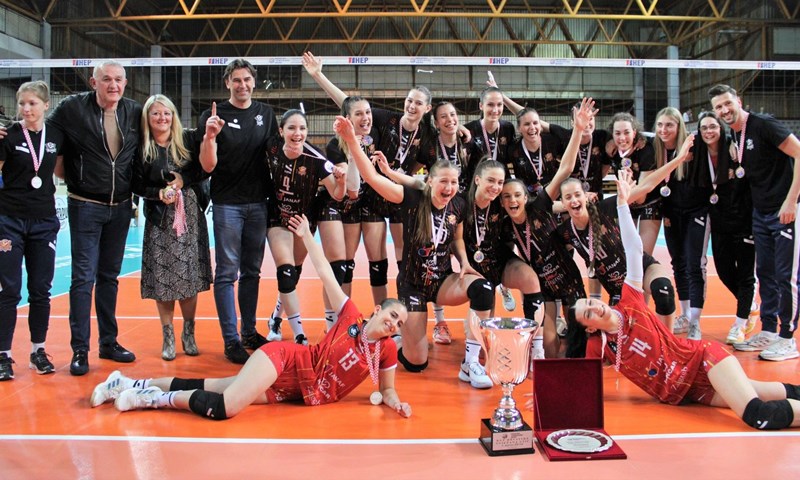 Odbojkašice i odbojkaši Mladosti kreću u doigravanje i u obranu prošlosezonskih titula