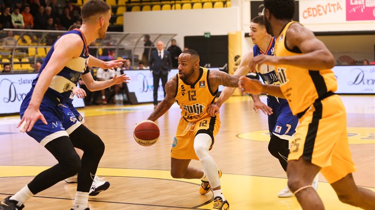 Split pobjedom otvorio novu sezonu u Premijer ligi, ali Kvarner ga podosta namučio