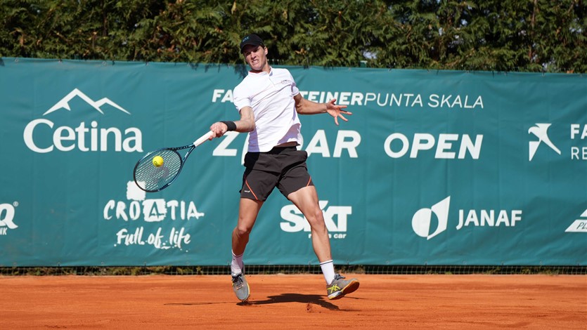 Nino Serdarušić za sat vremena pomeo četvrtog nositelja na turniru u Vicenzi