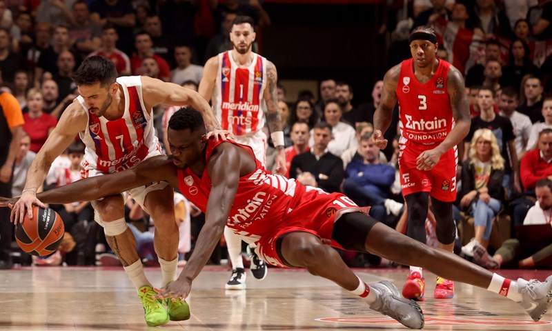 Žižić solidan u turskom dvoboju, Zvezda svladala Olympiakos