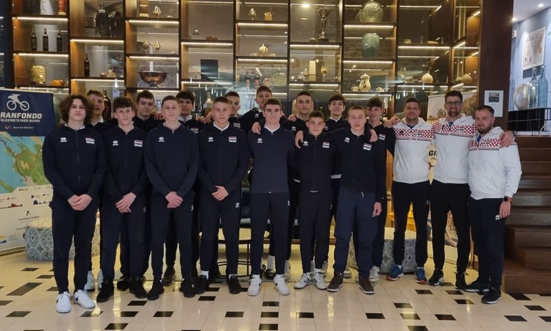 Hrvatska odbojkaška U-17 reprezentacija priprema se za kvalifikacije u Zadru