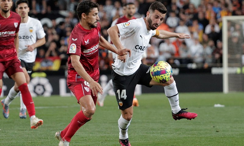 Valencia ostala u zoni ispadanja, Rakitićeva Sevilla pobjedom na Mestalli do olakšanja