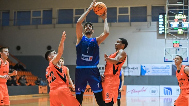 Cibona u drugom poluvremenu slomila otpor Šibenke i ponovno visoko slavila