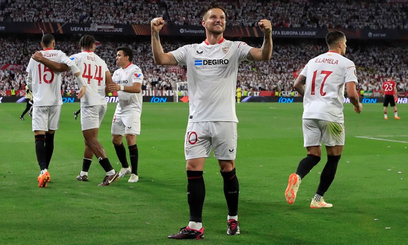 Sponzori preuzimaju Rakitićevu plaću i dovode ga u Hajduk