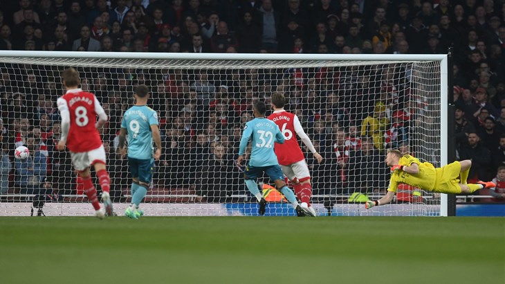 Southampton ispustio pobjedu na Emiratesu, Ćaleta-Car strijelac u remiju