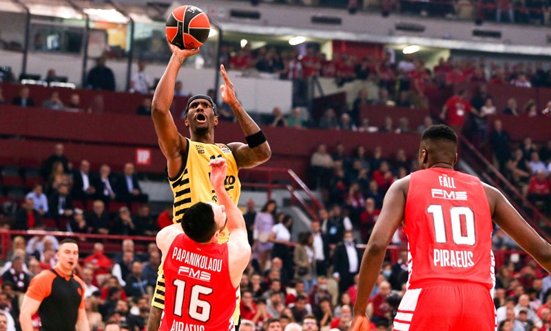 Barcelona i Olympiakos bez većih problema do pobjeda u prvim susretima četvrtfinala Eurolige
