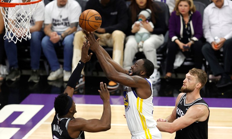 Čudesni Curry i društvo slavili u majstorici, Heat svladao Knickse