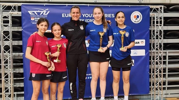 Hrvatskoj devet medalja na stolnoteniskom turniru Europe Youth Series u Osijeku