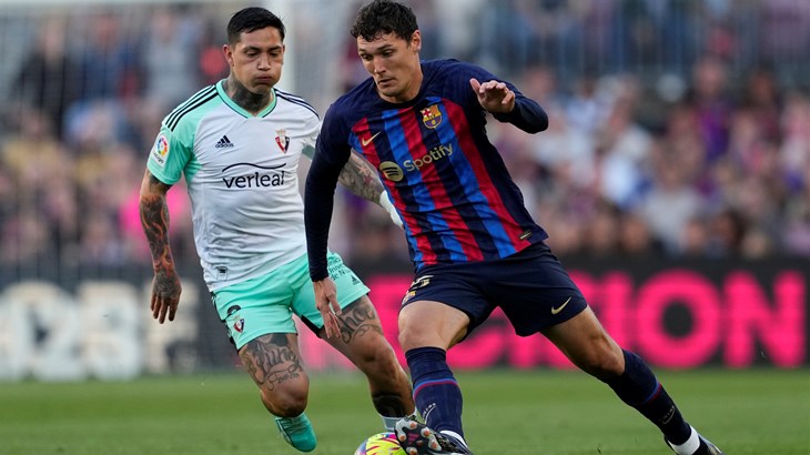 Barcelona se mučila i s igračem više protiv Osasune, uz puno promašaja ipak do pobjede