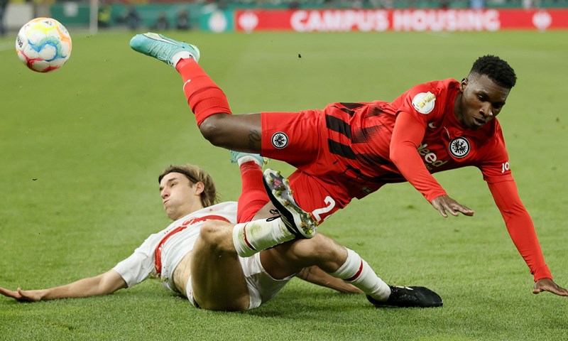 Sevilla želi Sosu, ali još nije stigla ponuda u Stuttgart