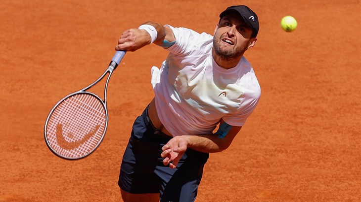 Shelton protiv Rusa u borbi za svoju prvu ATP titulu