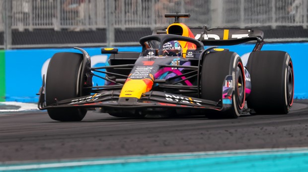 Max Verstappen kreće s prve pozicije, šest različitih momčadi na prvih šest pozicija