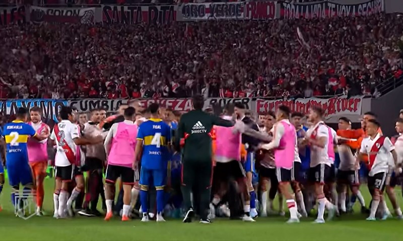 [VIDEO] Superclasico u svom 'najboljem' izdanju s više crvenih kartona nego golova