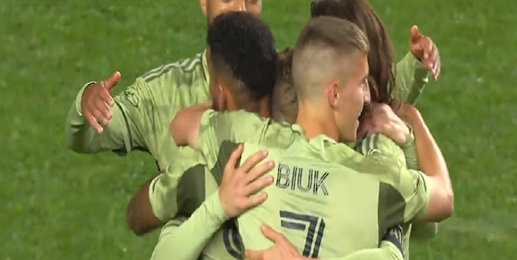 [VIDEO] Hrvatima pune minutaže: Biuk dobar u pobjedi LAFC-a, Kreilachov suigrač zabio s preko pola terena