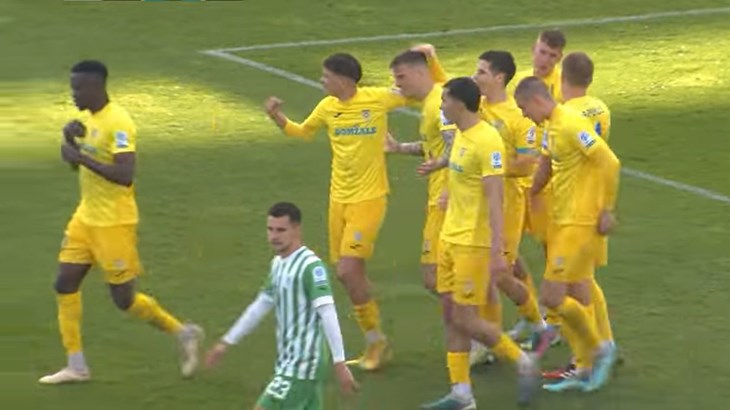 [VIDEO] Bivši napadač Hajduka golom i asistencijom slavio protiv prvaka Slovenije