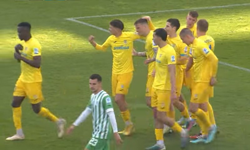 [VIDEO] Bivši napadač Hajduka golom i asistencijom slavio protiv prvaka Slovenije