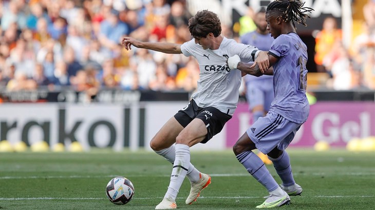 Real Madrid pred El Clasico ostao bez veznjaka, propustit će ostatak sezone