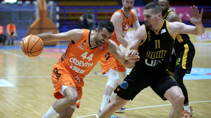 Cedevita Junior bez šanse u drugom susretu, Split prvi finalist hrvatskog prvenstva