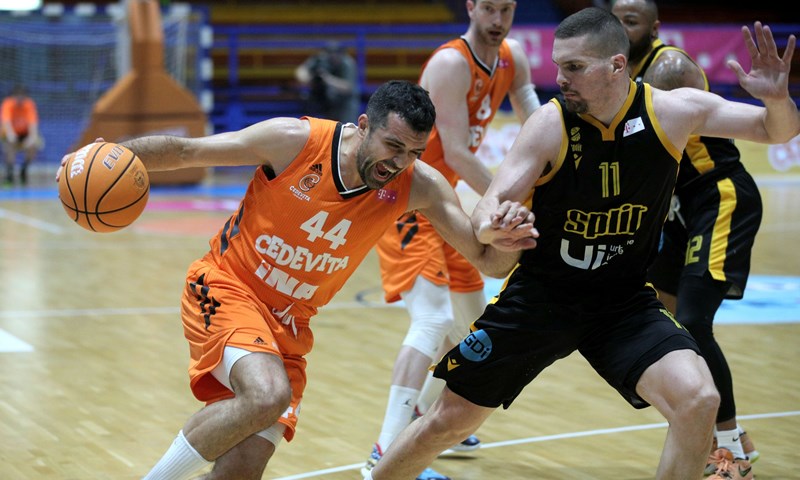Cedevita Junior bez šanse u drugom susretu, Split prvi finalist hrvatskog prvenstva