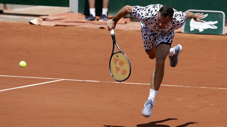 Hačanov se izvlačio iz zaostatka od dva seta, težak posao za Tsitsipasa