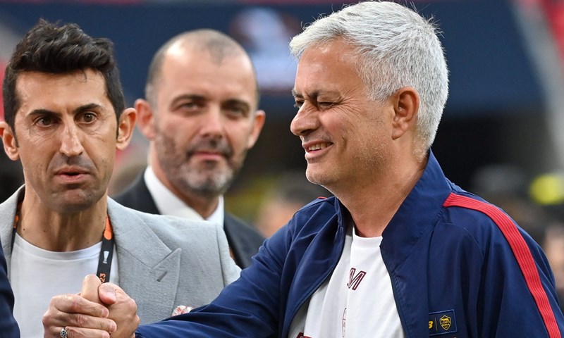 Novi ispad Josea Mourinha, trenera Galatasaraya uhvatio je za nos