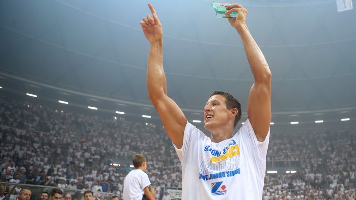 Nesuđeni i Neuklopljeni