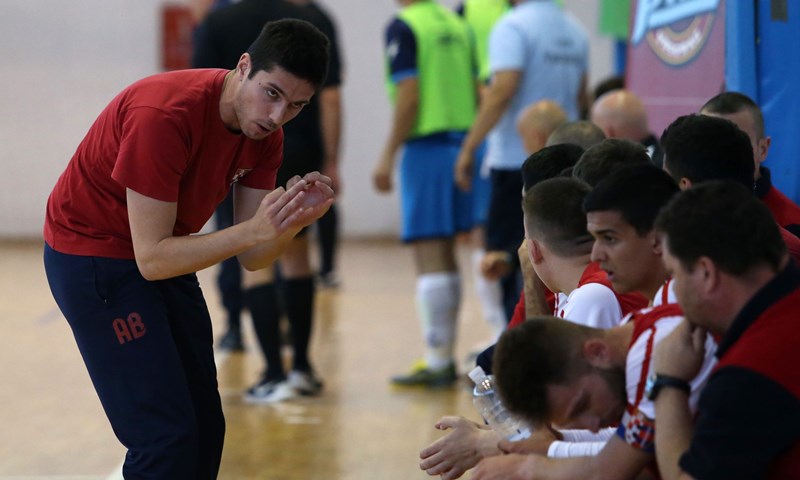 Square ostao bez trenera, Bačić napušta klupu momčadi