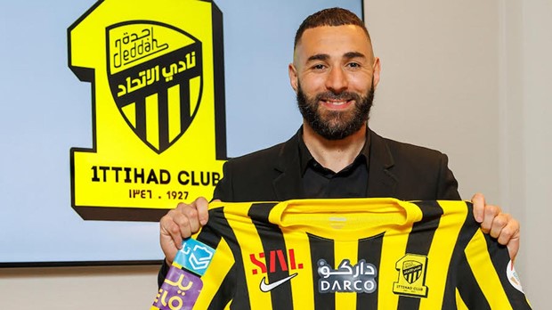 Karim Benzema i službeno u žuto-crnoj kombinaciji Al-Ittihada