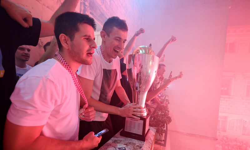 Zadru stižu čestitke sa svih strana, od Hajduka, Cibone, Dinama...