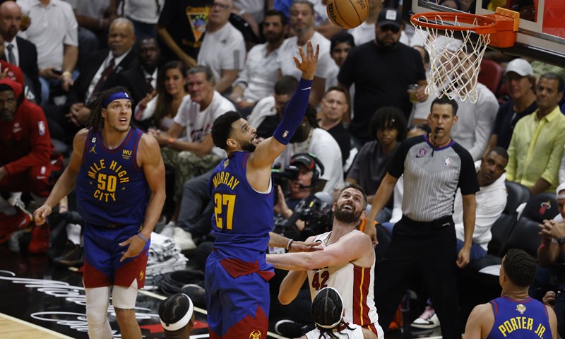 Denver Nuggetsi uzeli i drugu pobjedu u Miamiju i došli na korak do titule prvaka