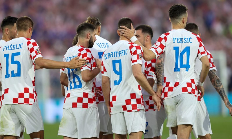 Dan D - Vatreno iskrcavanje, furiozni navijači, pohod na Ligu nacija