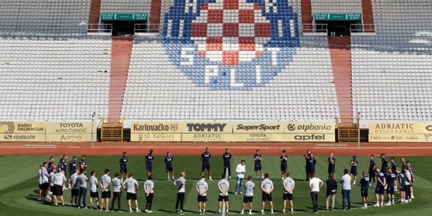 Hajduk krenuo s pripremama, na prvom treningu 28 igrača, a naknadno će se priključiti još šestorica