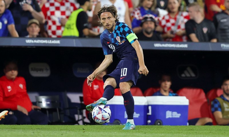 Prije 20 godina Modrić je imao seniorski debi: 'Kod nas je otvoreno jedno od najvažnijih poglavlja'