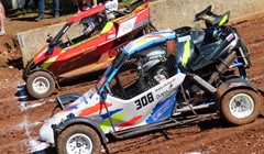 Autocross u Gambetićima privukao 50 vozača, sedam iz Hrvatske