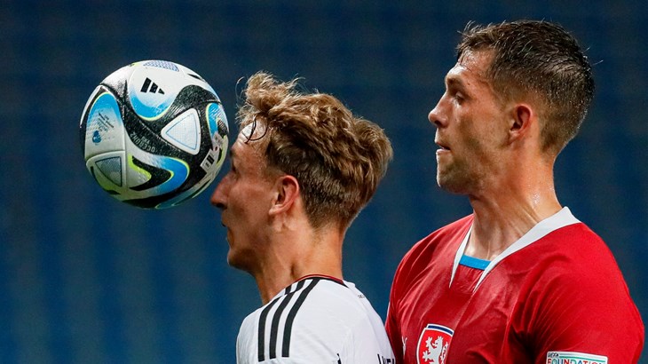 Nijemci još jednom kiksali, Englezi rutinski s Izraelom, golijada Švicarske i Italije