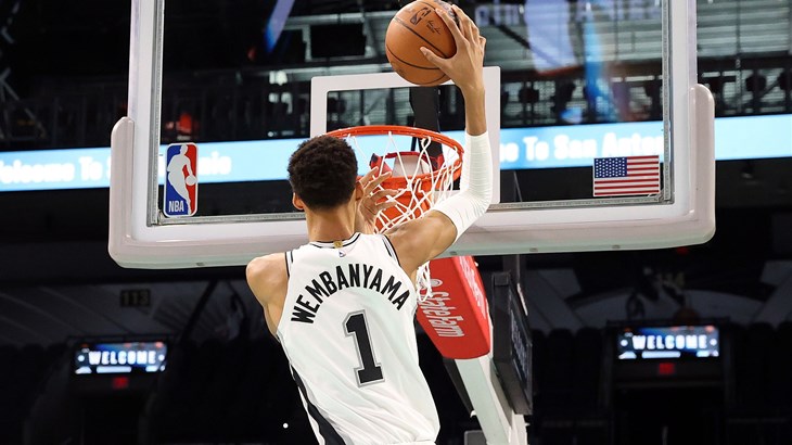 FANATIK: Prvi izbor drafta ispromašivao se na predstavljanju