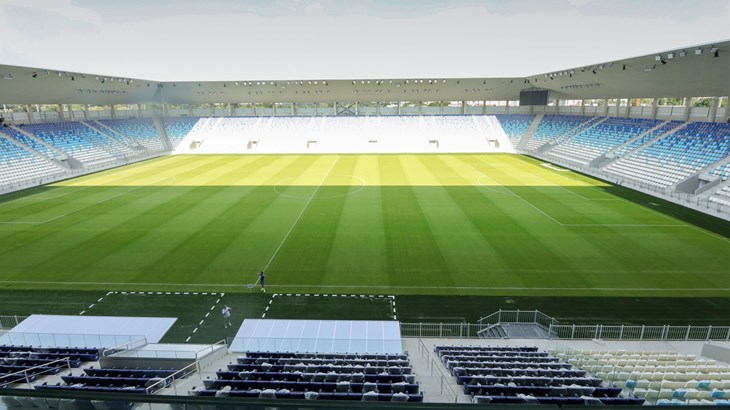 FANATIK: Osijek počeo s prodajom godišnjih ulaznica, veliki redovi pred Pampasom