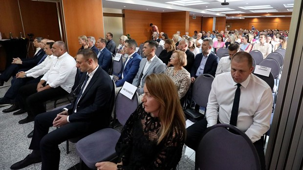 Međunarodni stručni skup u Zadru: 'Nužno je povećati i detaljno pratiti tjelesnu spremnost kod djece i mladih'