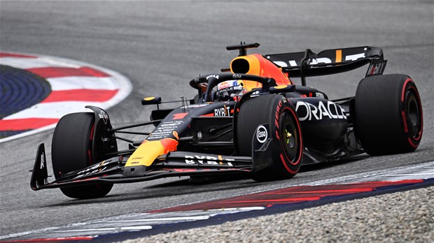 Max Verstappen i dalje neuhvatljiv, najbrži i u kvalifikacijama za sprint utrku