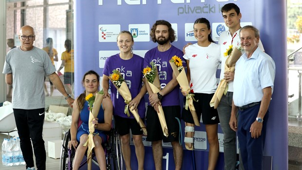 Plivači Natatora ekipni prvaci Hrvatske u muškoj i ženskoj konkurenciji