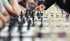 Skandalozno ponašanje prvaka kineskog šaha priskrbilo mu jednogodišnju suspenziju