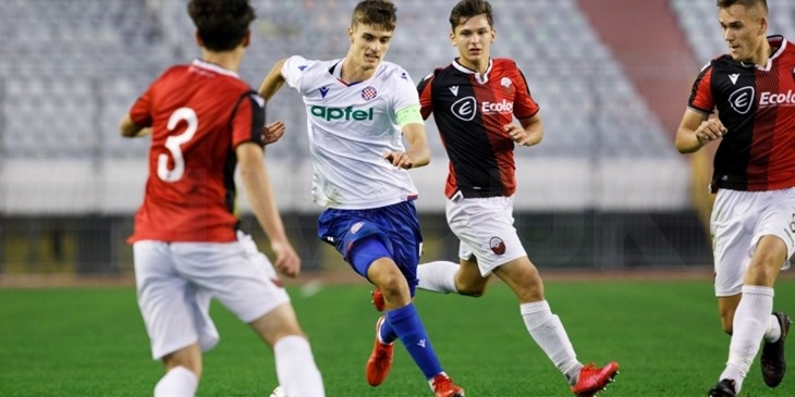 Hajduk i Varaždin dogovorili transfer mladog braniča, Letaj ide na posudbu