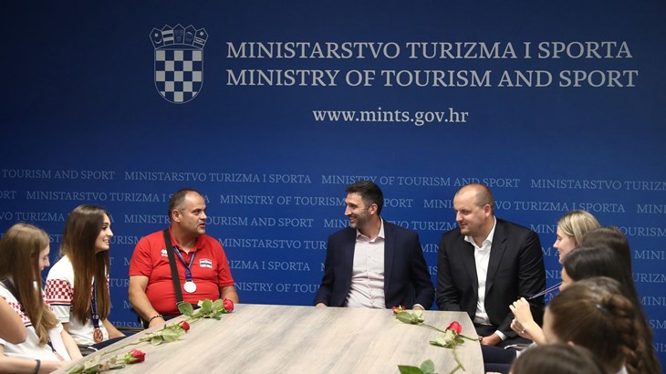 Mlade odbojkašice nakon 20 godina donijele Hrvatskoj odličje s velikog natjecanja