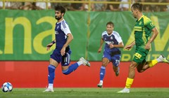 SAŽETAK: Dinamo projurio Pulom i atraktivnim golovima uzeo prve bodove ove sezone