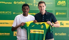 Istra 1961 u Nigeriji pronašla mladog veznjaka, Ayuma potpisao trogodišnji ugovor