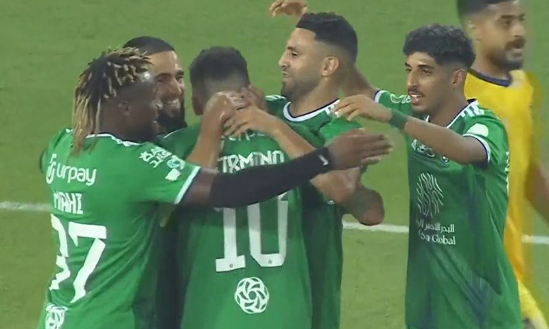 VIDEO: Firmino debitirao hat-trickom za pobjedu Al Ahlija