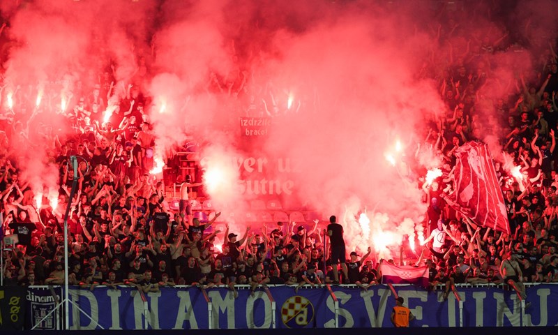 UEFA oštro kaznila Dinamo: Nema gostovanja za navijače